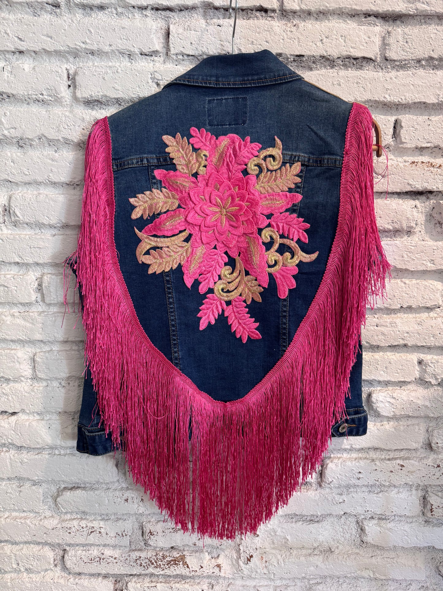 Chaleco Flecos Fucsia
